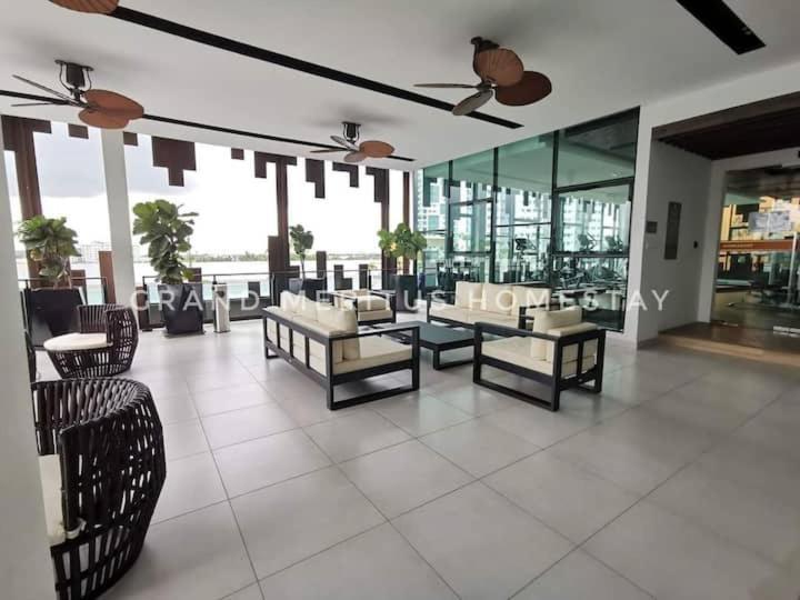 Grand Meritus Homestay @Penang เพราย ภายนอก รูปภาพ