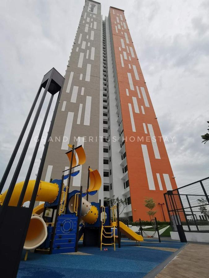 Grand Meritus Homestay @Penang เพราย ภายนอก รูปภาพ